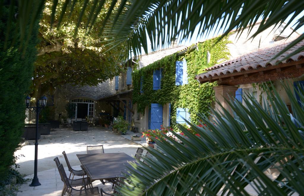 Hotel L'Oustau De Mistral Eyragues Exterior foto